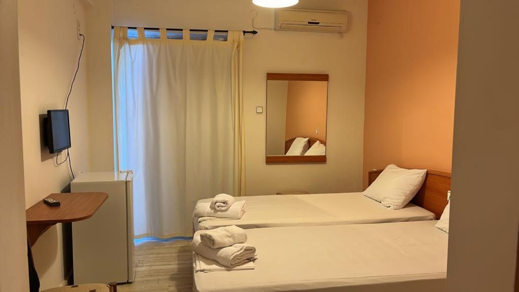 Cleopatra Hotel Канали Екстериор снимка