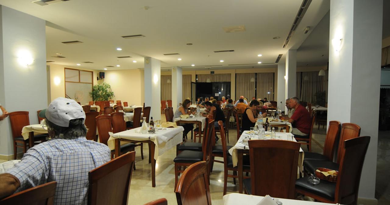 Cleopatra Hotel Канали Екстериор снимка