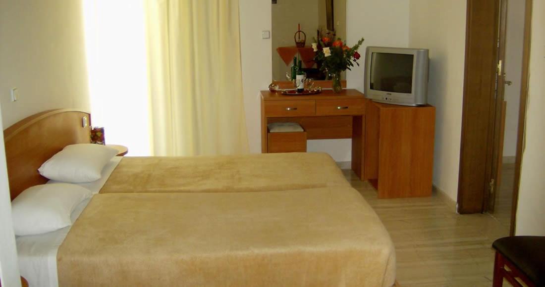 Cleopatra Hotel Канали Екстериор снимка